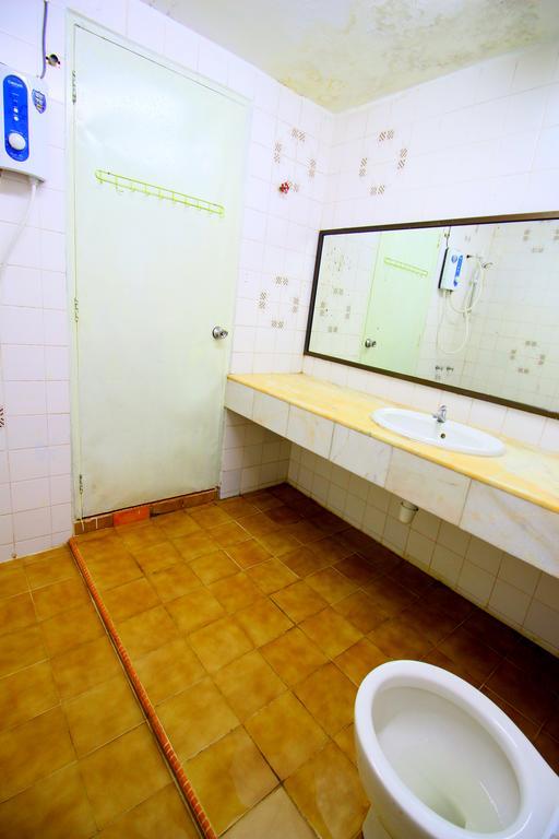 Come Inn Greenvilla Kuala Terengganu Exterior photo